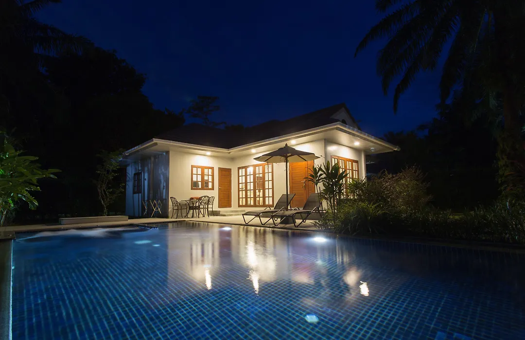 Alisea Pool Villa Aonang-1
