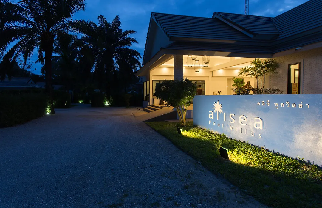 Alisea Pool Villa Aonang-1