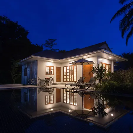 Alisea Pool Villa Aonang-3
